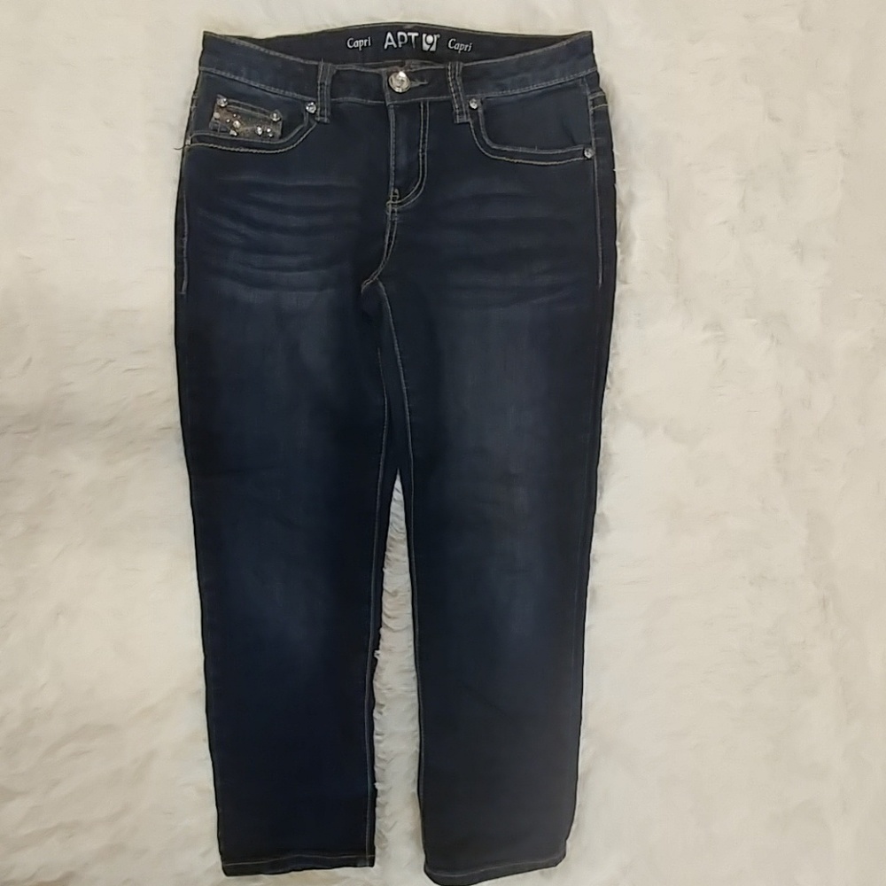 APT 9 Denim Embellished Jean Capris Size 4